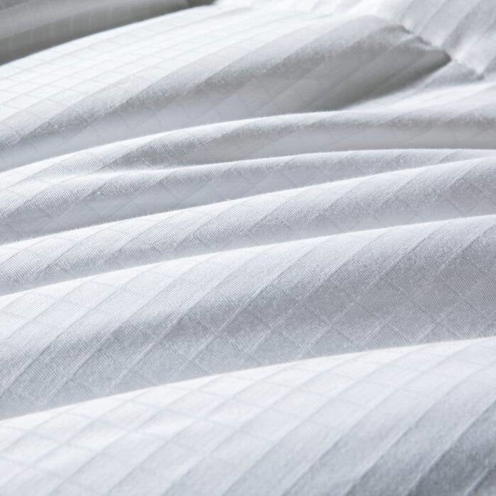 King Size All Seasons Soft White Polyester Down Alternative Comforter