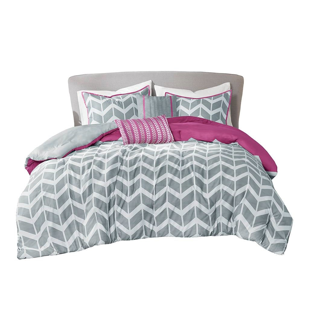 Full/Queen Reversible Comforter Set with Grey White Purple Pink Chevron Pattern